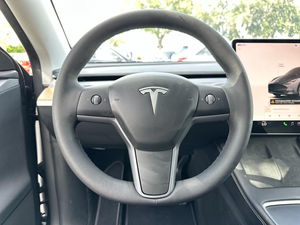Thumbnail: 2023 Tesla Model Y - 9