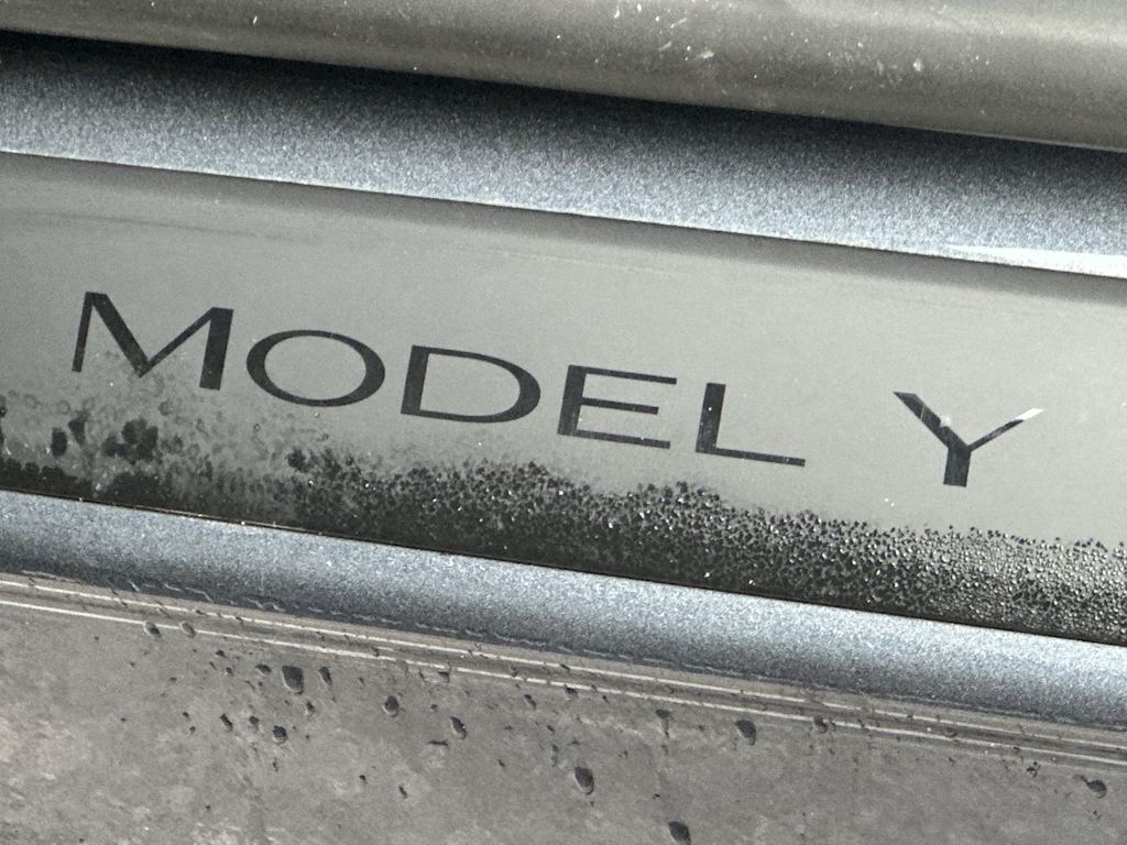 Thumbnail: 2023 Tesla Model Y - 7