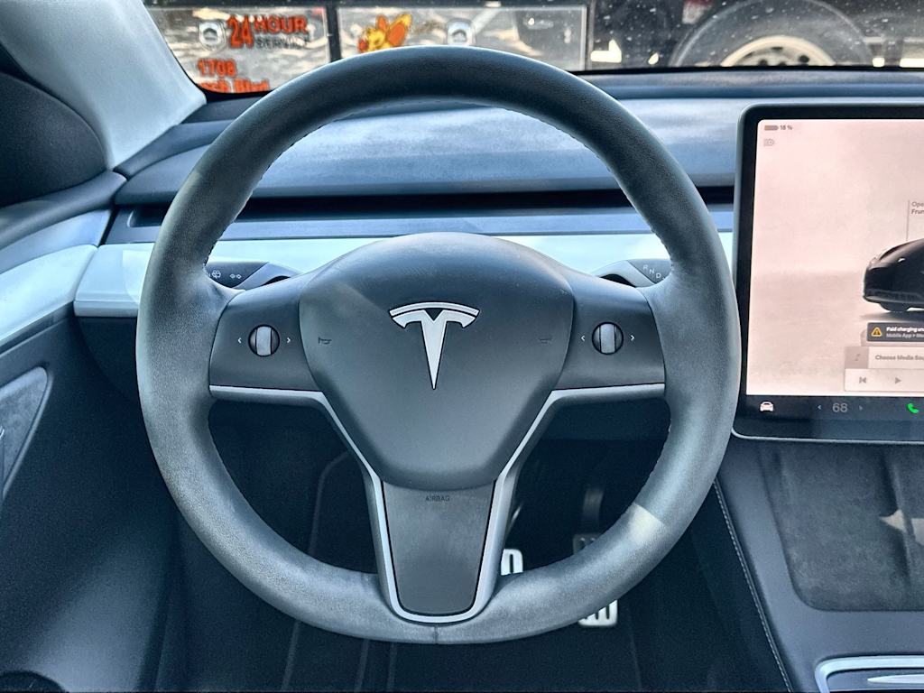 Thumbnail: 2024 Tesla Model Y - 8