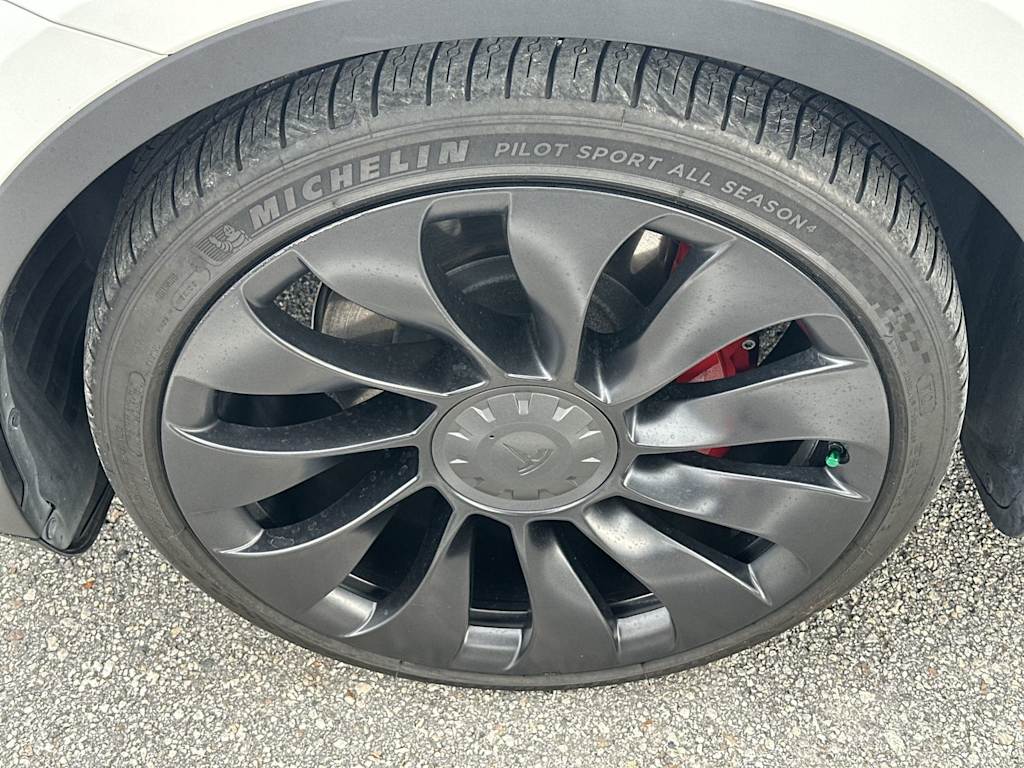 Thumbnail: 2022 Tesla Model Y - 7