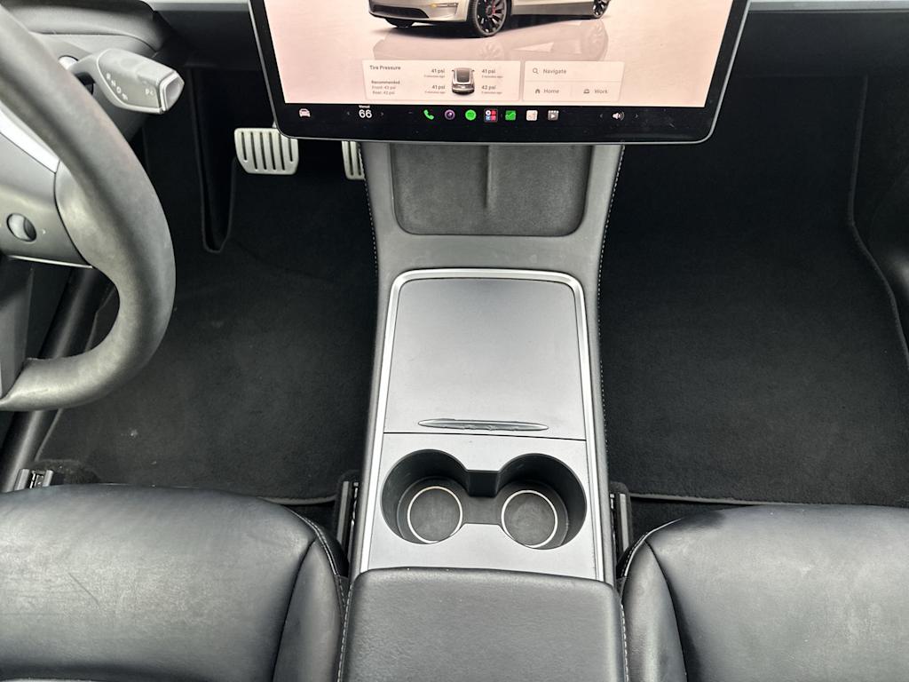 Thumbnail: 2022 Tesla Model Y - 13