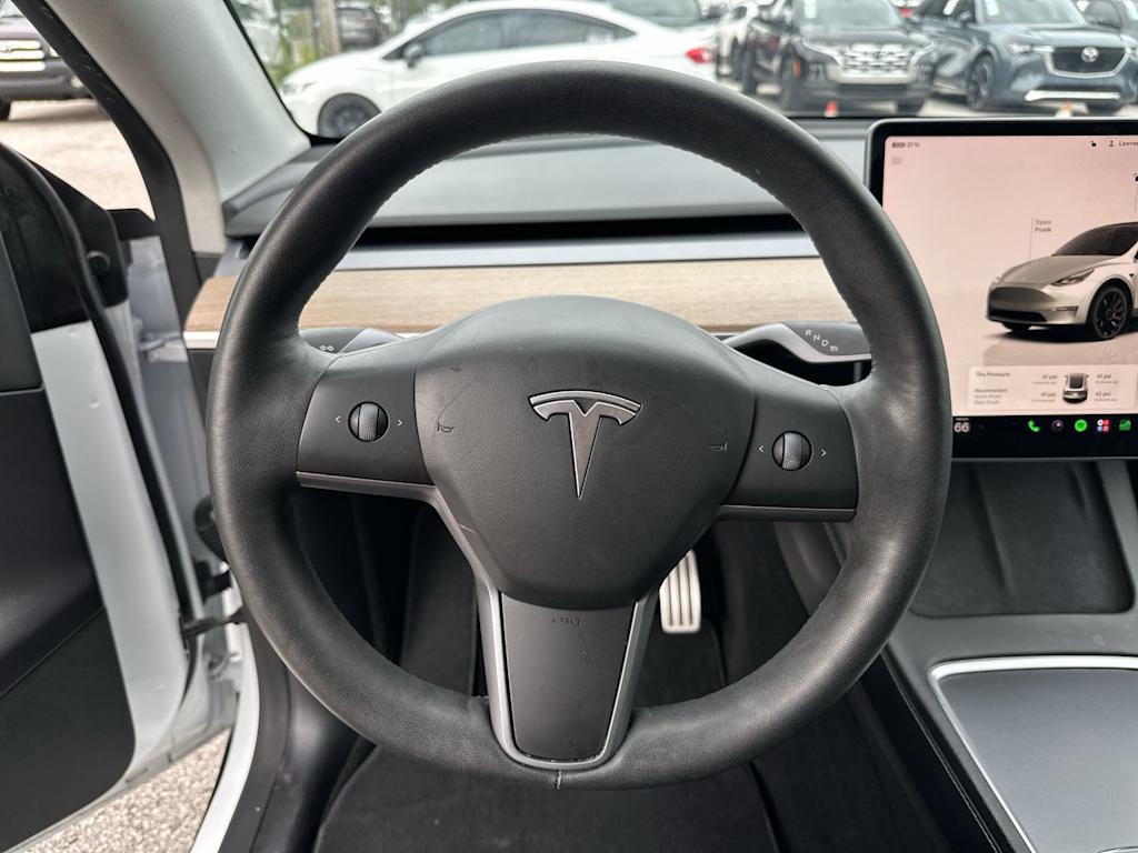 Thumbnail: 2022 Tesla Model Y - 8