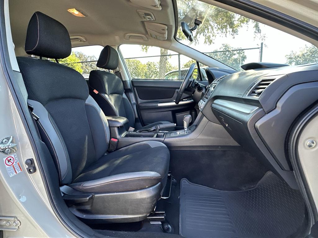 Thumbnail: 2016 Subaru Crosstrek - 12