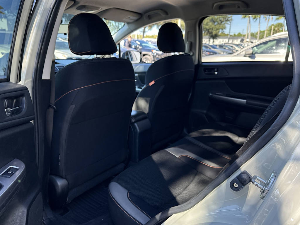 Thumbnail: 2016 Subaru Crosstrek - 18