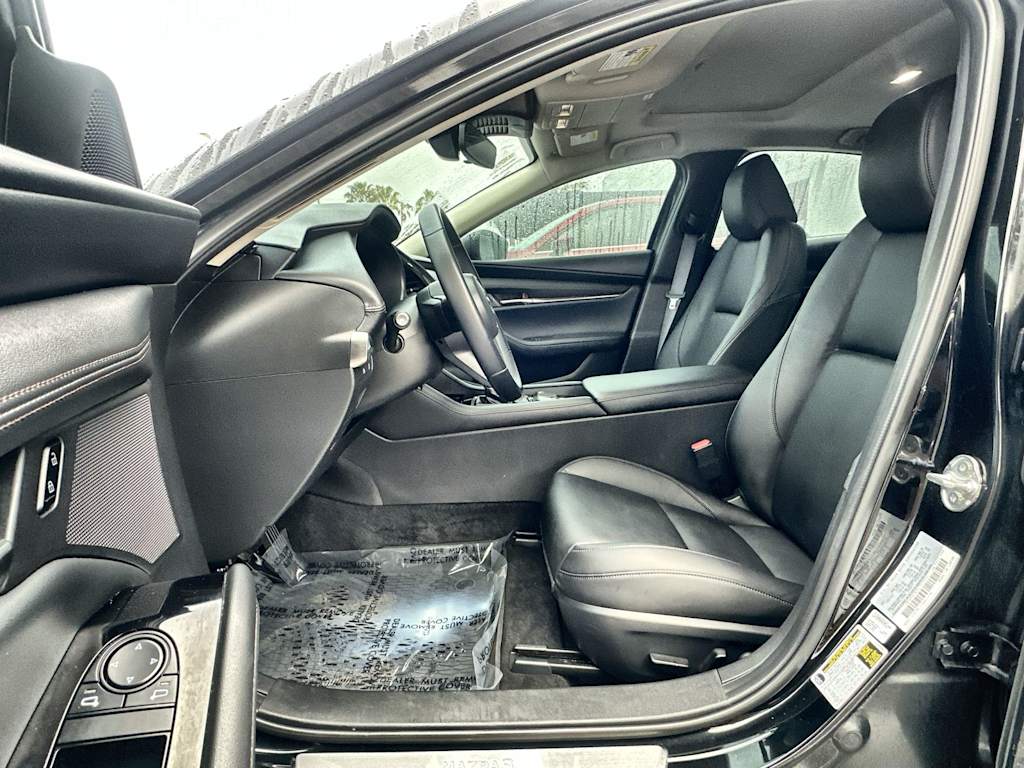 Thumbnail: 2025 Mazda Mazda3 - 11