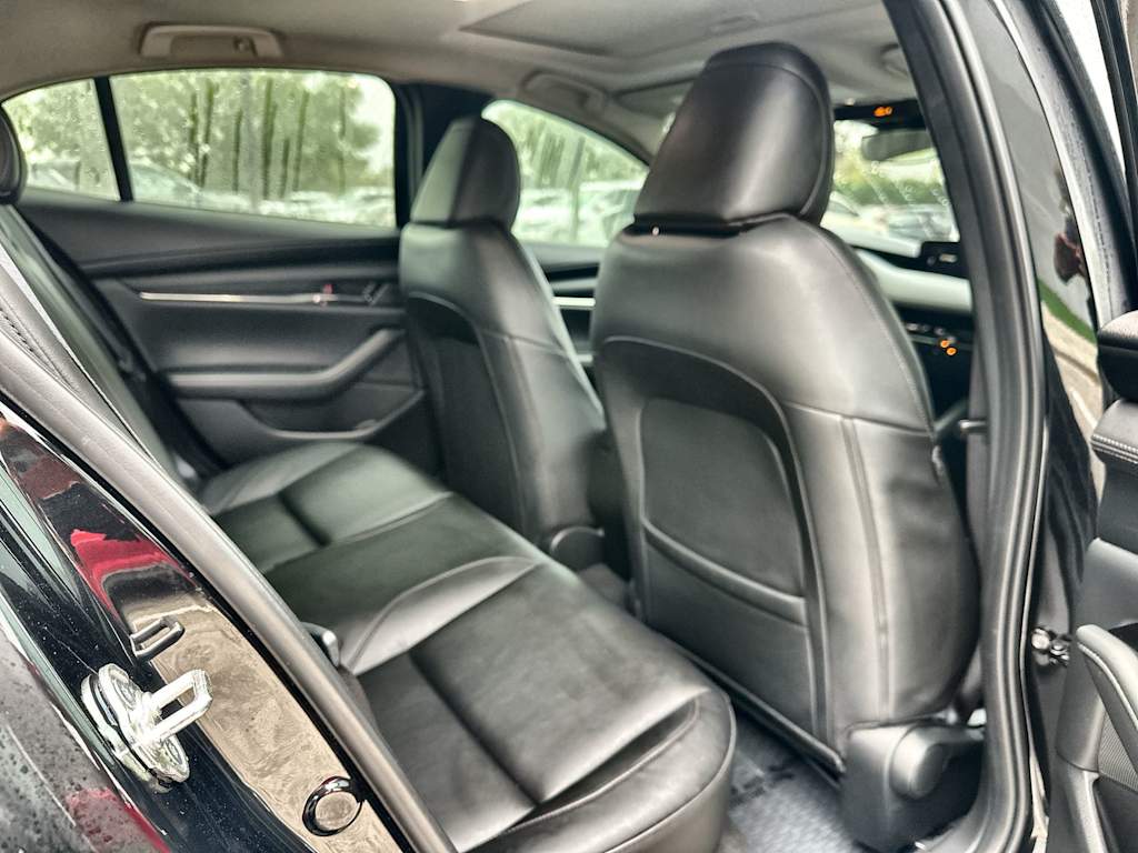 Thumbnail: 2025 Mazda Mazda3 - 24