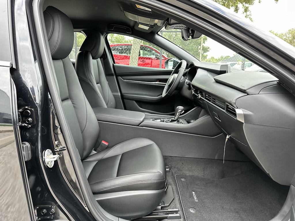 Thumbnail: 2026 Mazda Mazda3 - 11