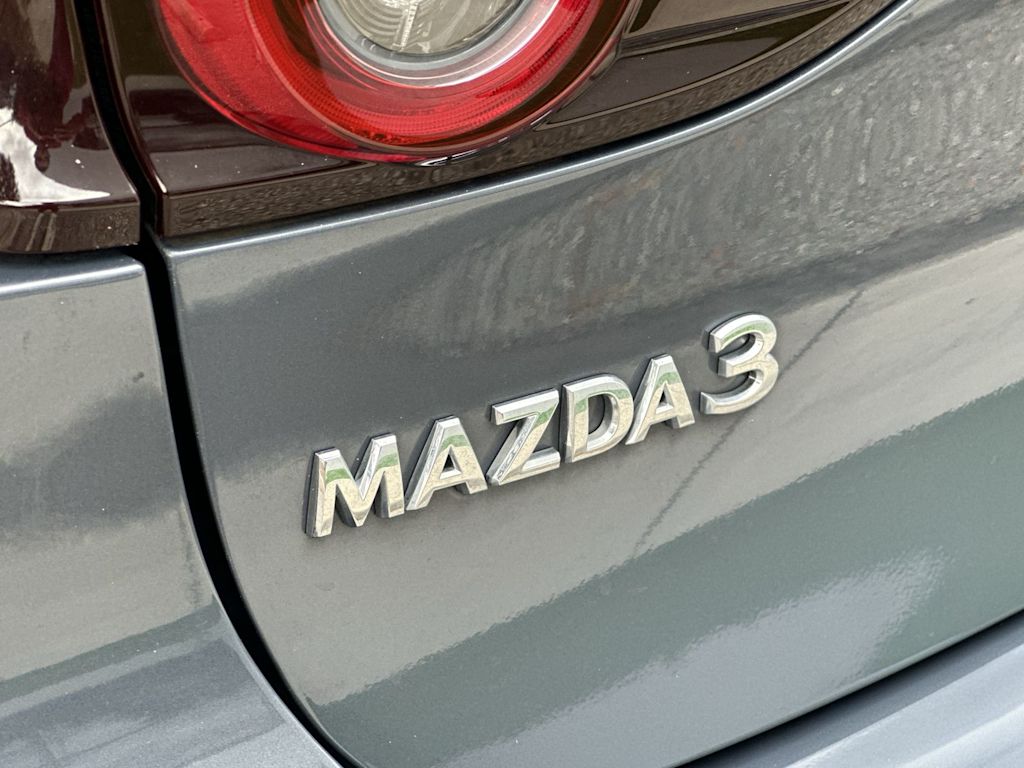 Thumbnail: 2022 Mazda Mazda3 - 7