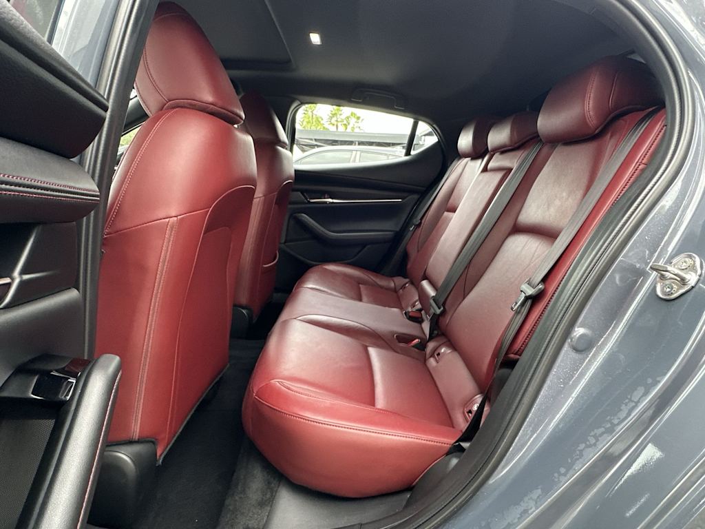 Thumbnail: 2022 Mazda Mazda3 - 19