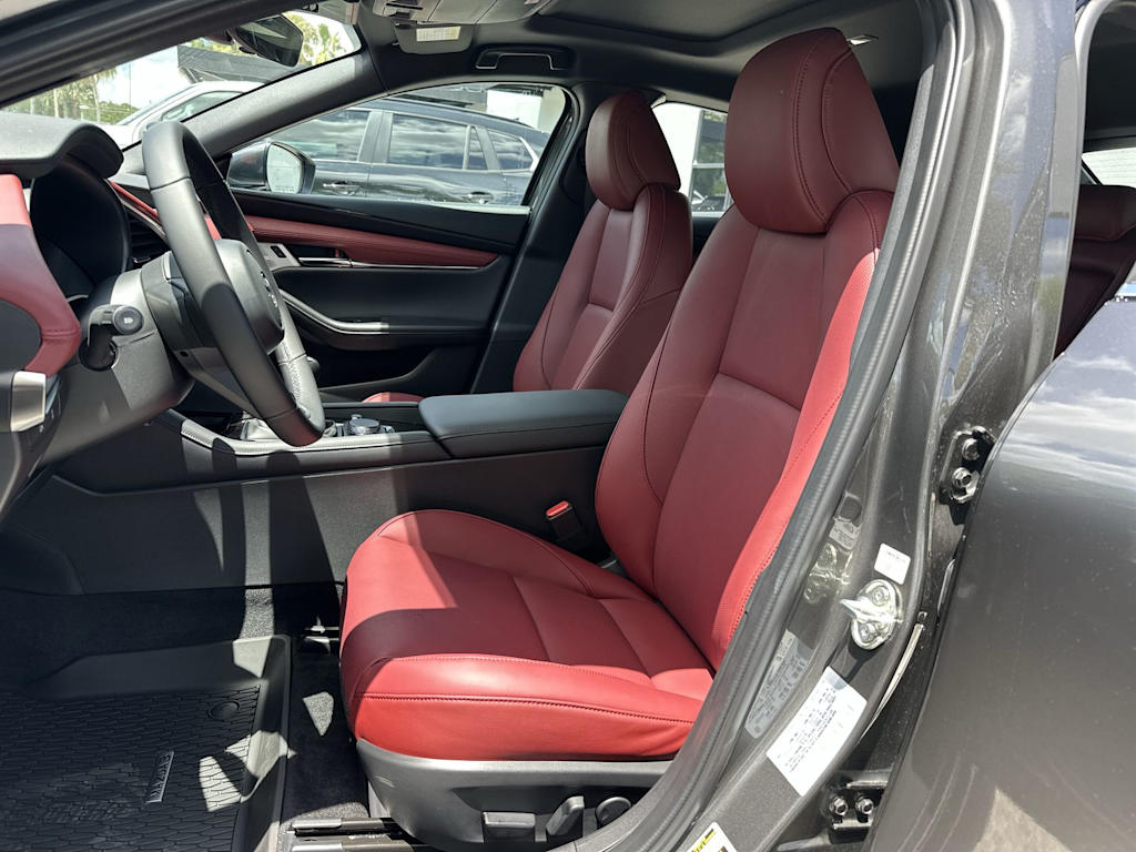 Thumbnail: 2026 Mazda Mazda3 - 9