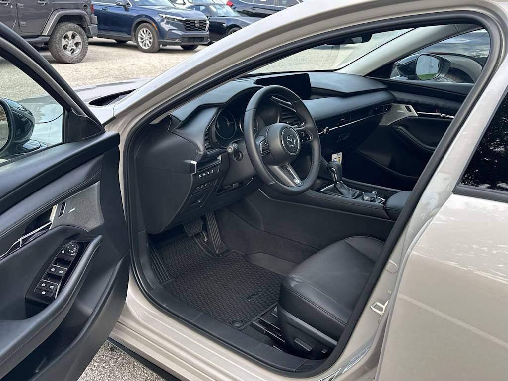Thumbnail: 2026 Mazda Mazda3 - 9