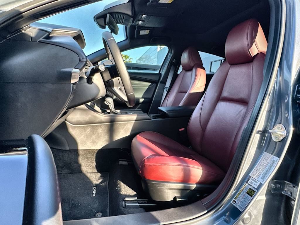 Thumbnail: 2025 Mazda Mazda3 - 12