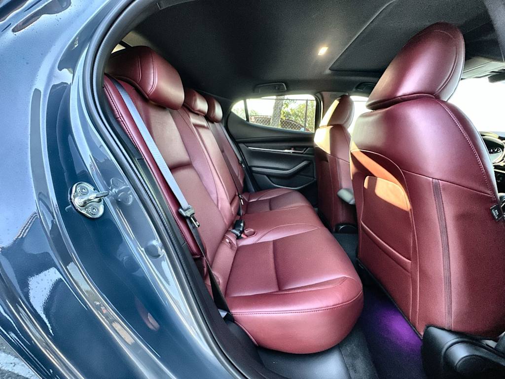 Thumbnail: 2025 Mazda Mazda3 - 25