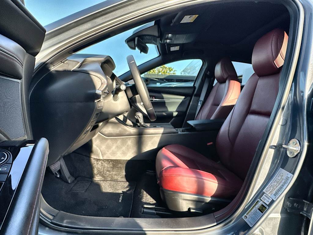 Thumbnail: 2025 Mazda Mazda3 - 11