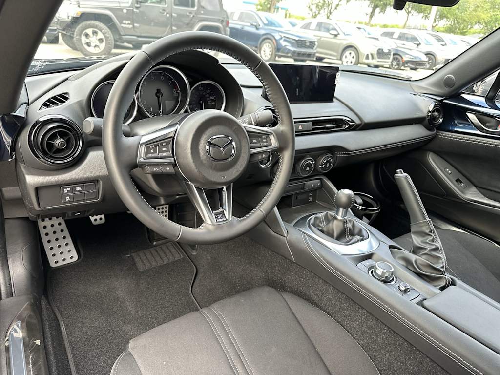 Thumbnail: 2026 Mazda MX-5 Miata - 2