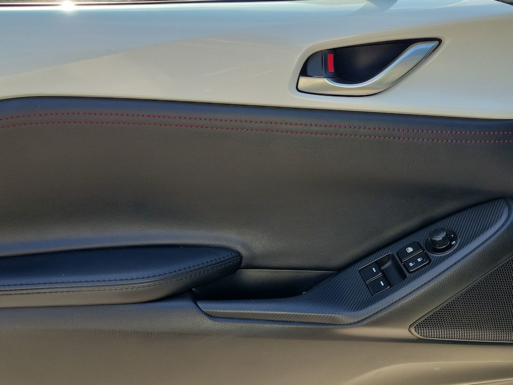 2016 Mazda MX-5 Miata Grand Touring 18
