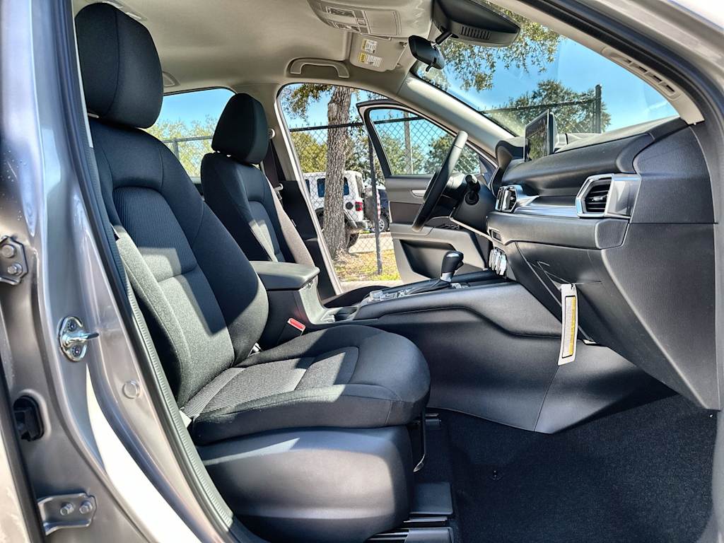 Thumbnail: 2025 Mazda CX-5 - 21