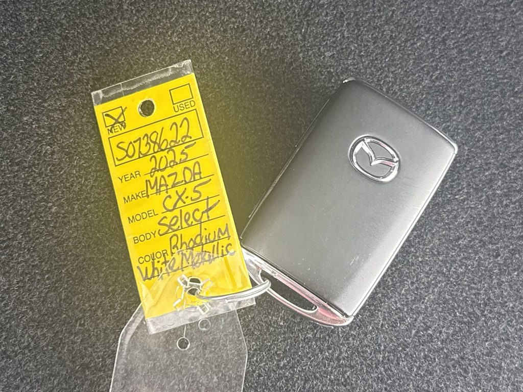 Thumbnail: 2025 Mazda CX-5 - 17