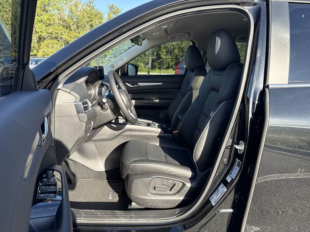 Thumbnail: 2025 Mazda CX-5 - 11