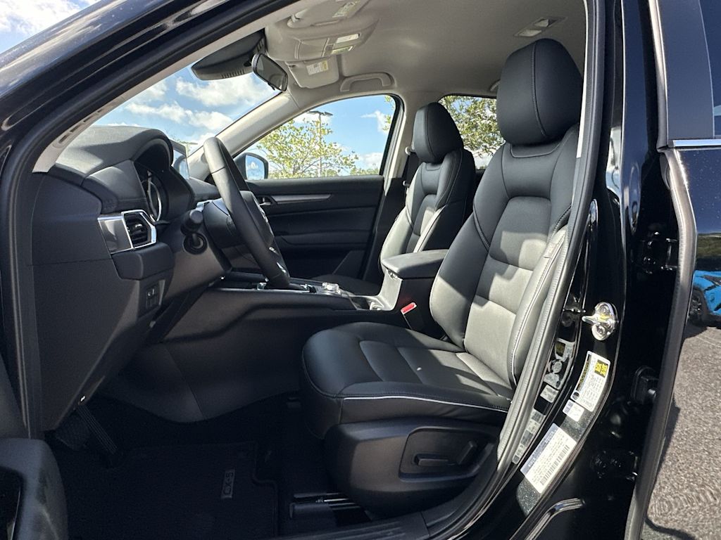 Thumbnail: 2025 Mazda CX-5 - 12