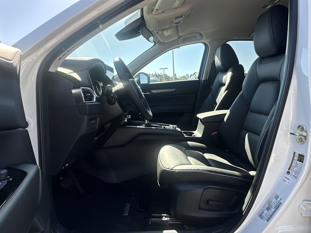 Thumbnail: 2025 Mazda CX-5 - 11