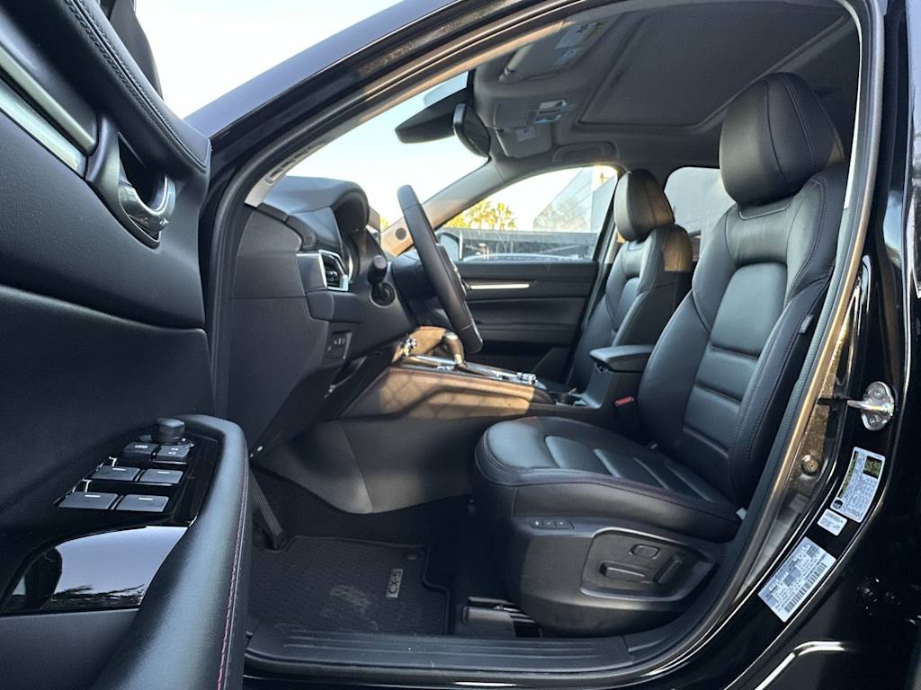 Thumbnail: 2025 Mazda CX-5 - 11