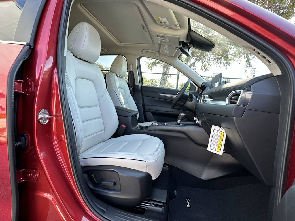 Thumbnail: 2025 Mazda CX-5 - 12