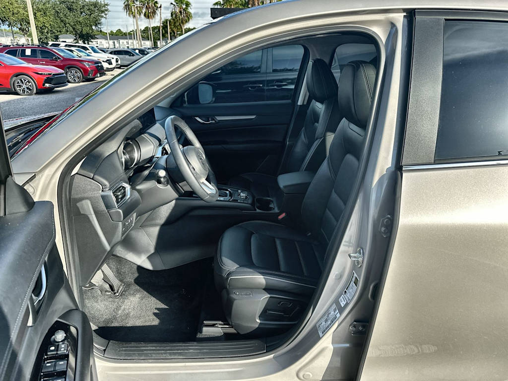 Thumbnail: 2025 Mazda CX-5 - 10