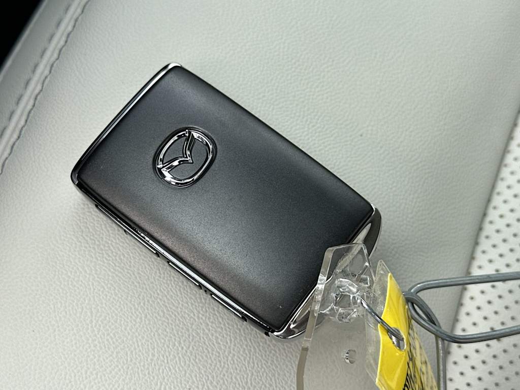 Thumbnail: 2025 Mazda CX-5 - 17