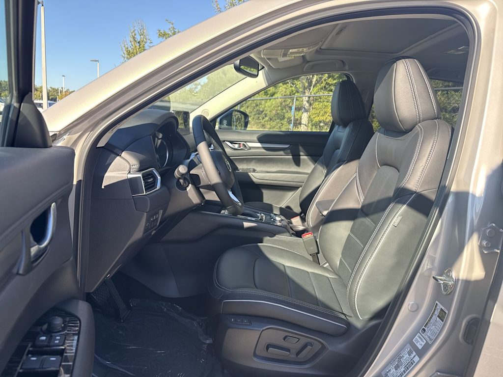 Thumbnail: 2025 Mazda CX-5 - 11