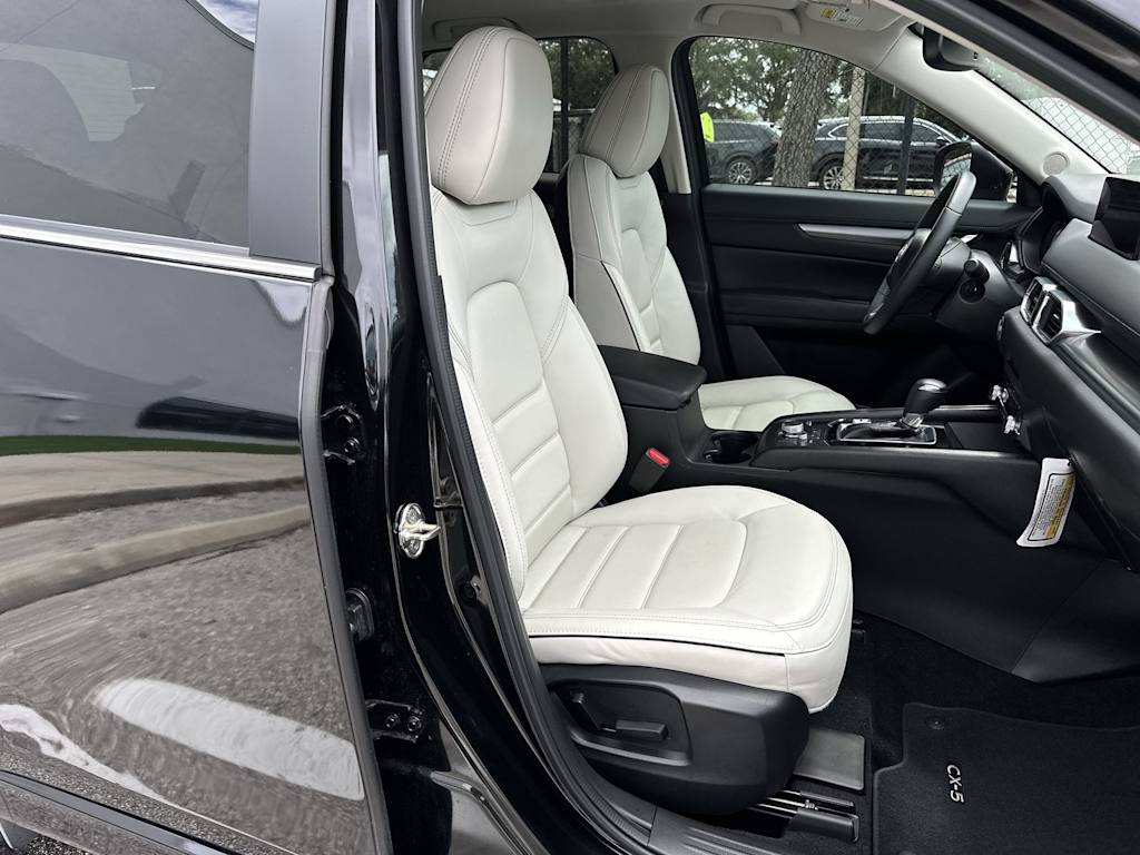 Thumbnail: 2025 Mazda CX-5 - 19