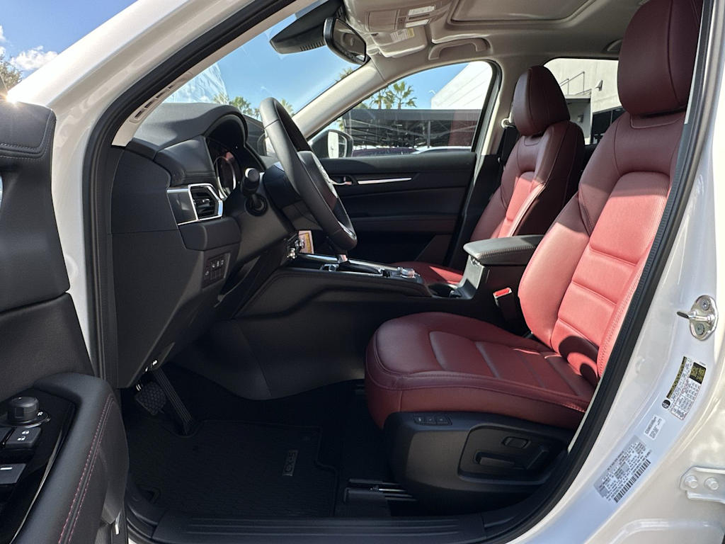 Thumbnail: 2025 Mazda CX-5 - 11