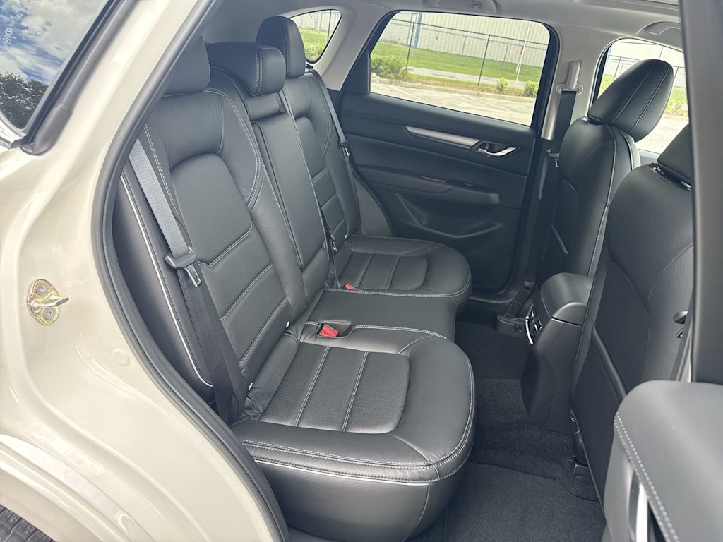 Thumbnail: 2025 Mazda CX-5 - 18