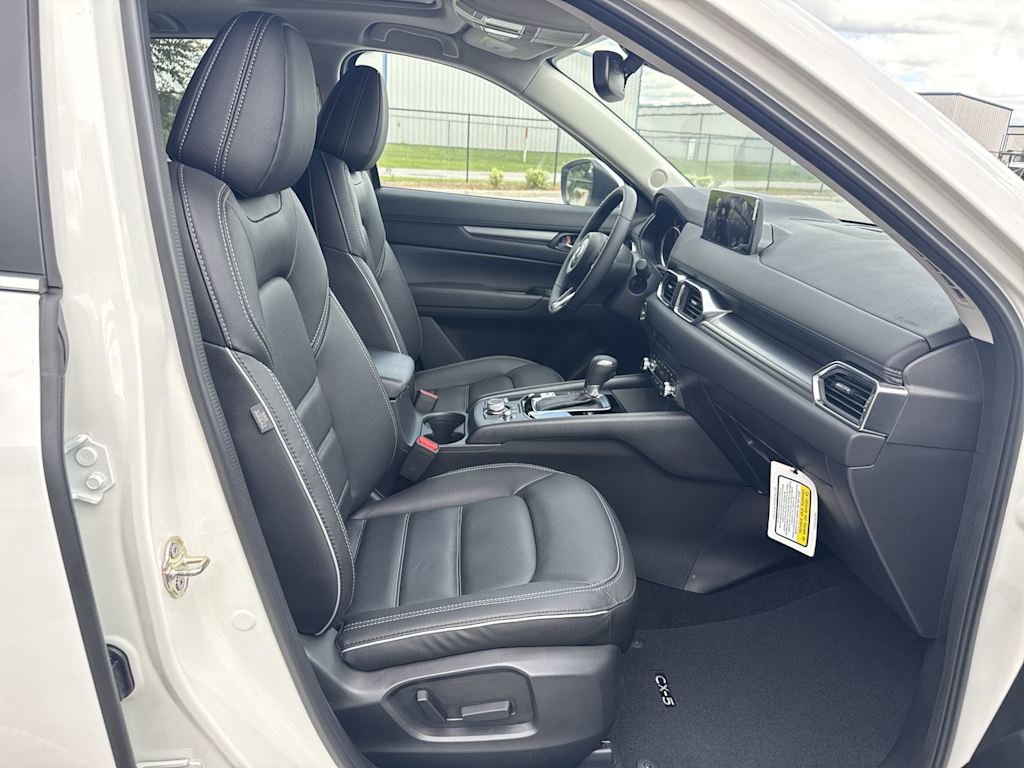 Thumbnail: 2025 Mazda CX-5 - 19