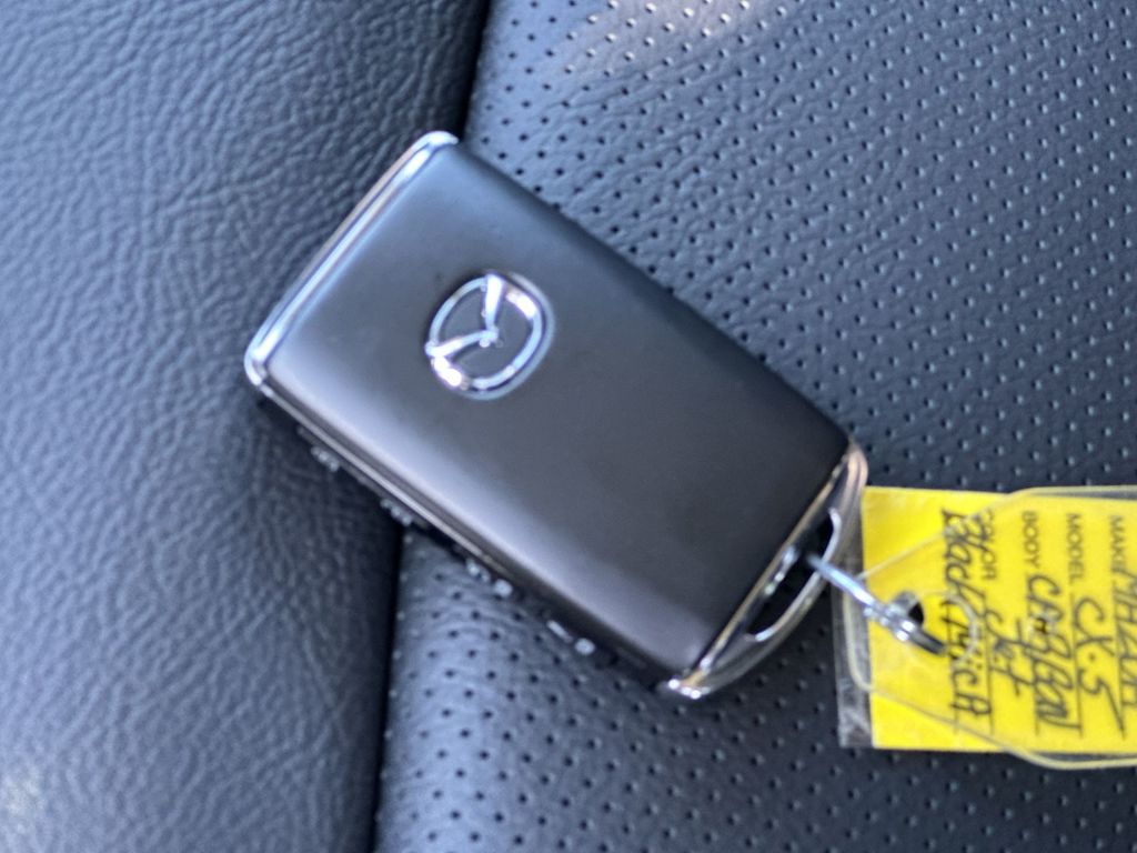 Thumbnail: 2025 Mazda CX-5 - 17