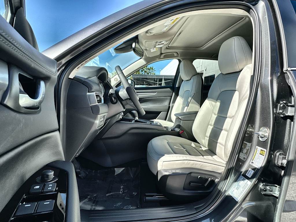 Thumbnail: 2025 Mazda CX-5 - 11