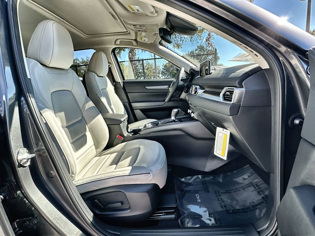 Thumbnail: 2025 Mazda CX-5 - 19