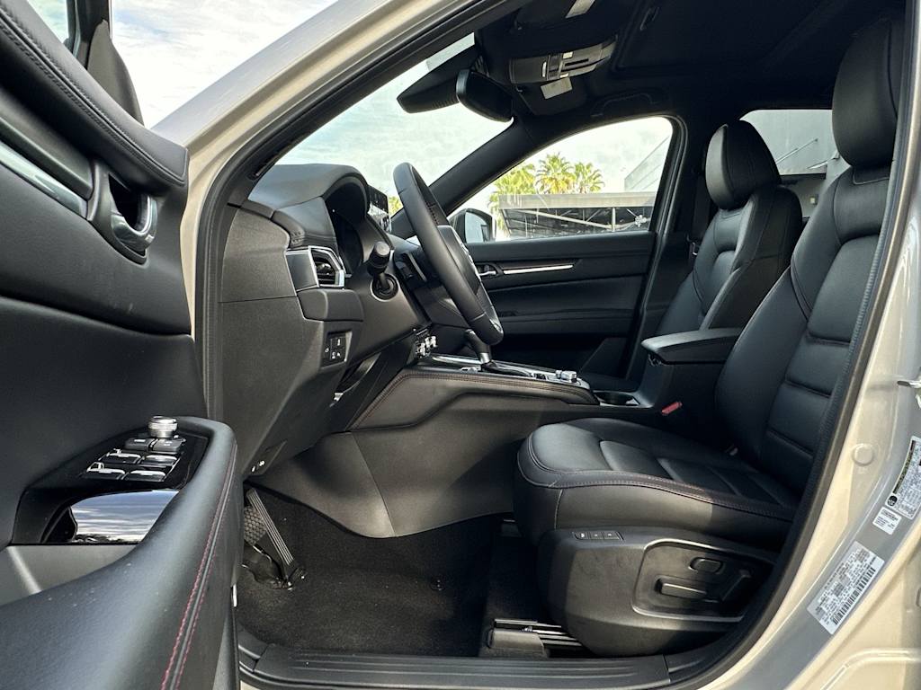 Thumbnail: 2025 Mazda CX-5 - 11