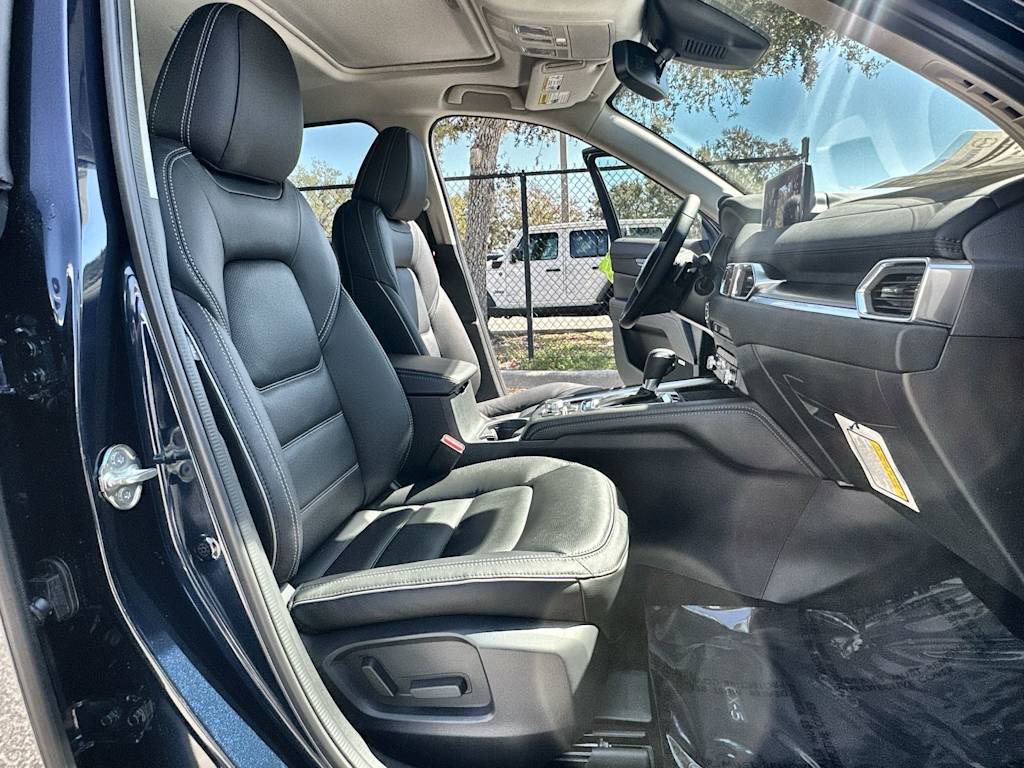 Thumbnail: 2025 Mazda CX-5 - 19