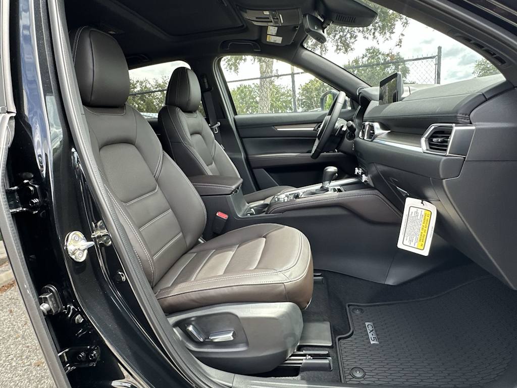 Thumbnail: 2025 Mazda CX-5 - 19