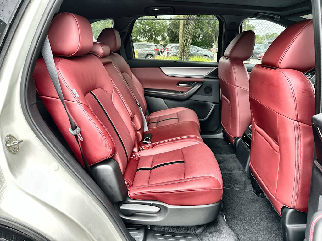 Thumbnail: 2025 Mazda CX-70 - 25
