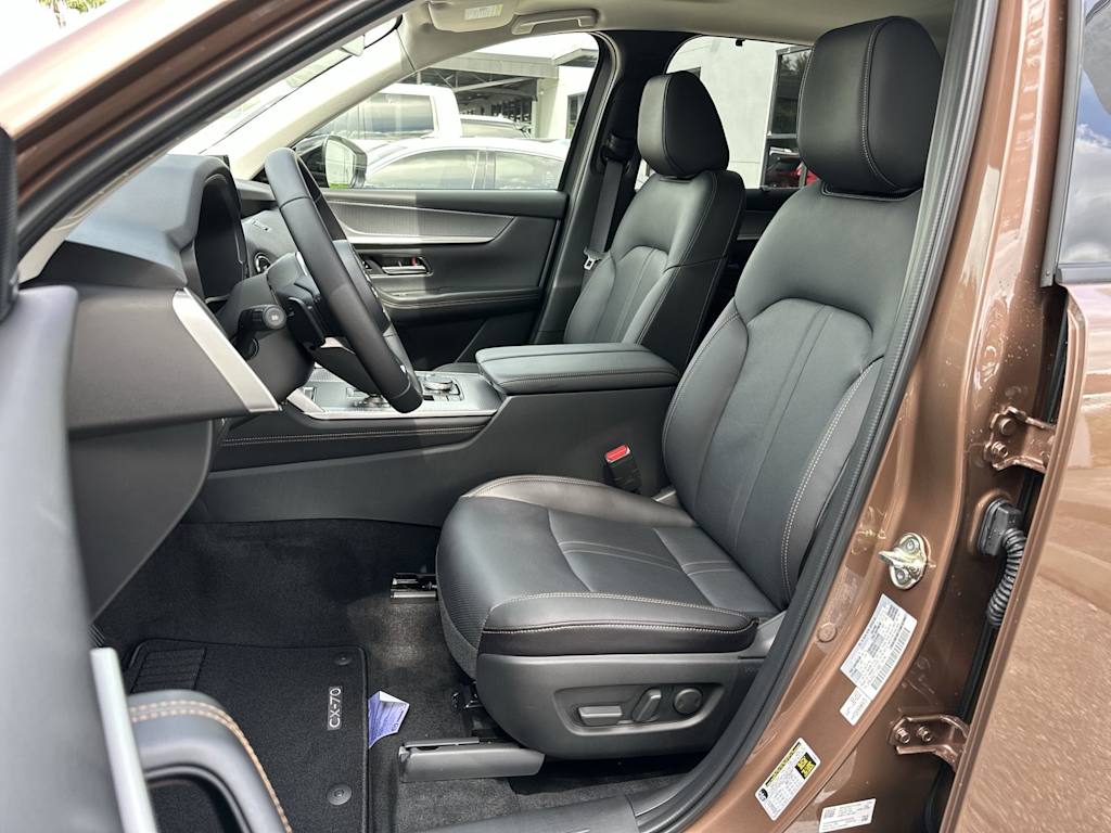 Thumbnail: 2026 Mazda CX-70 - 11