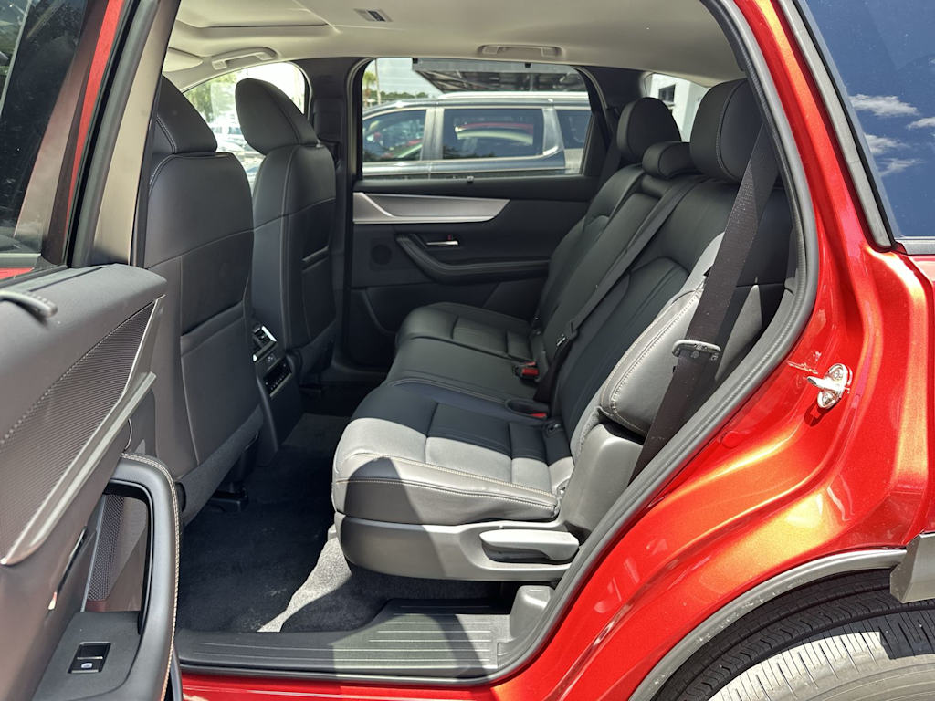 Thumbnail: 2026 Mazda CX-70 - 12