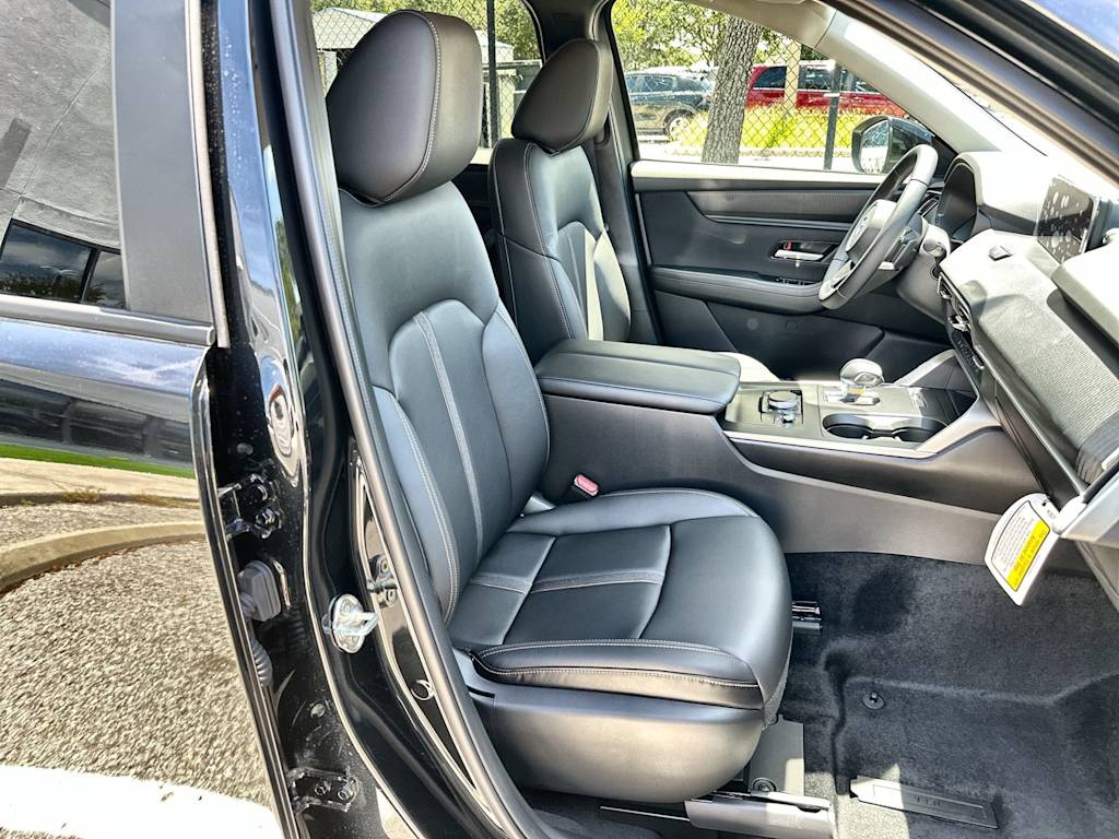 Thumbnail: 2026 Mazda CX-90 - 19