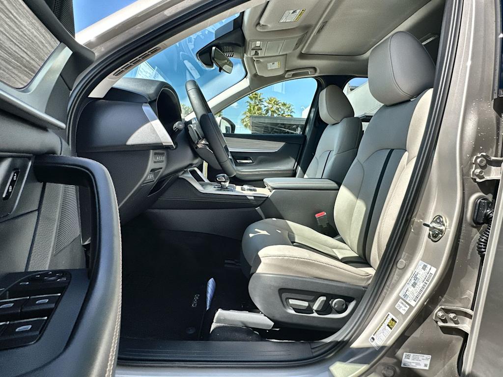 Thumbnail: 2026 Mazda CX-90 - 11