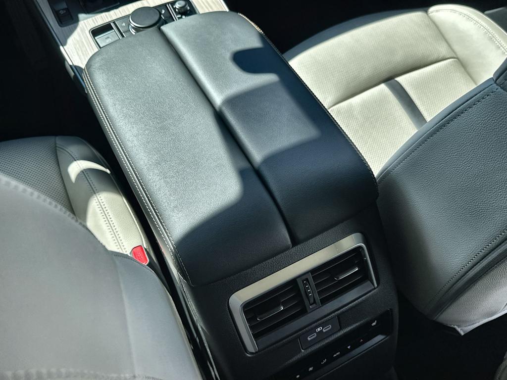 Thumbnail: 2026 Mazda CX-90 - 14