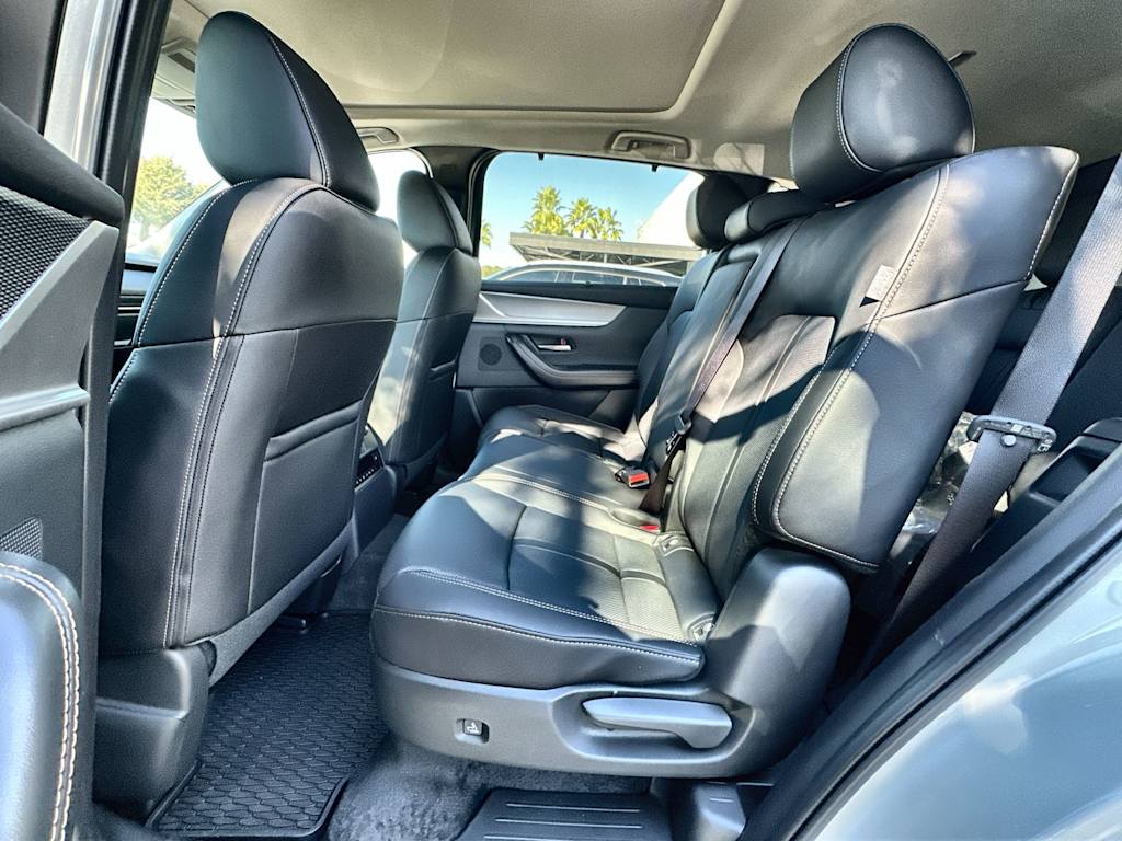 Thumbnail: 2026 Mazda CX-90 - 18