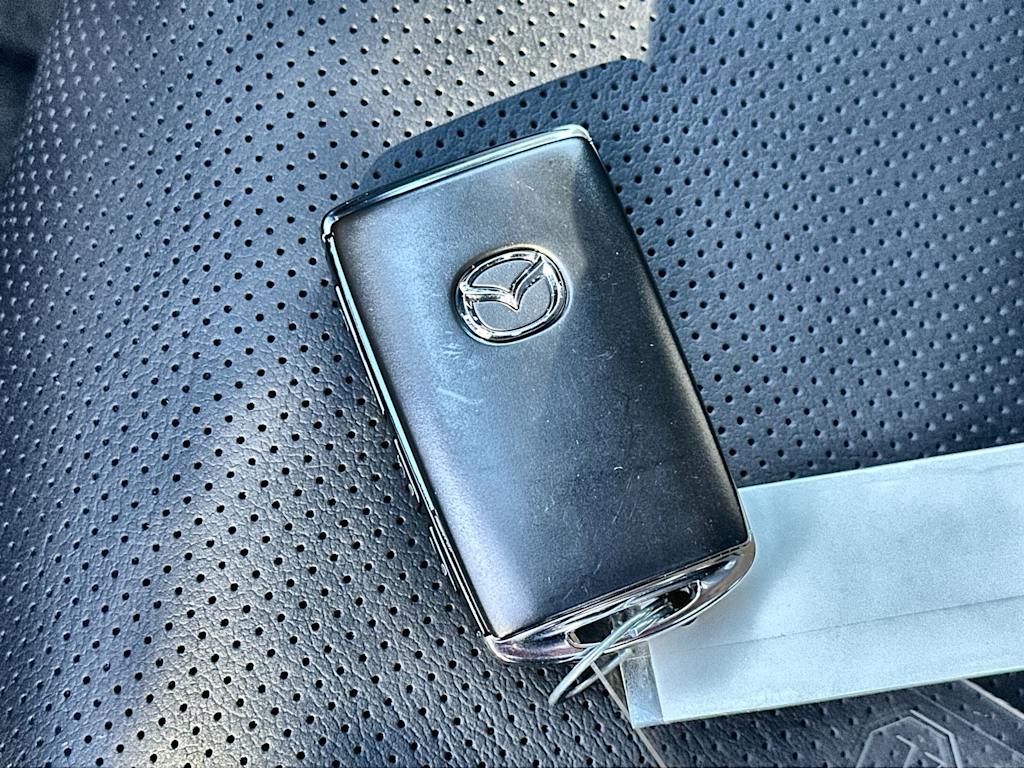 Thumbnail: 2026 Mazda CX-90 - 16