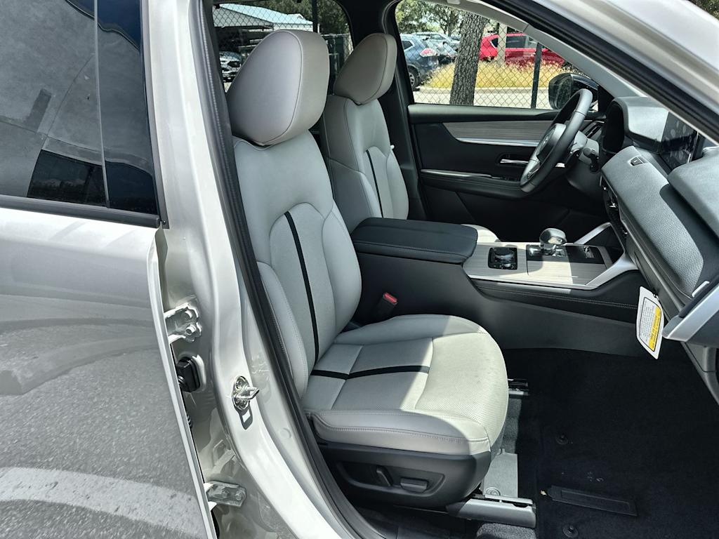 Thumbnail: 2026 Mazda CX-90 - 19