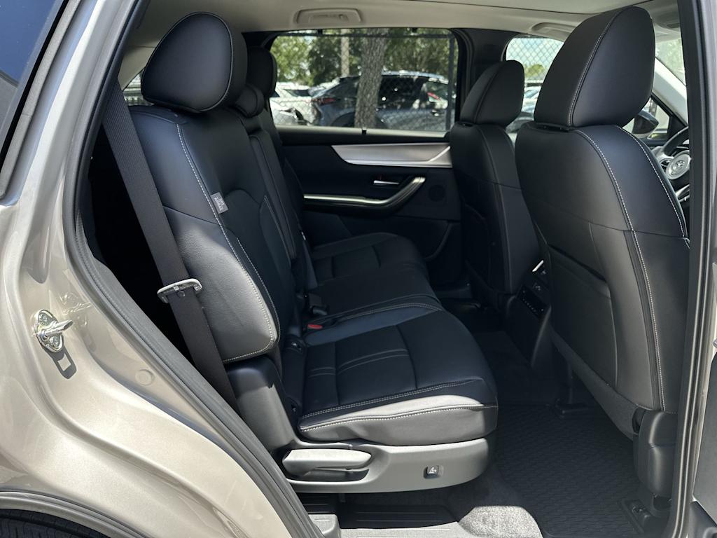 Thumbnail: 2026 Mazda CX-90 - 26